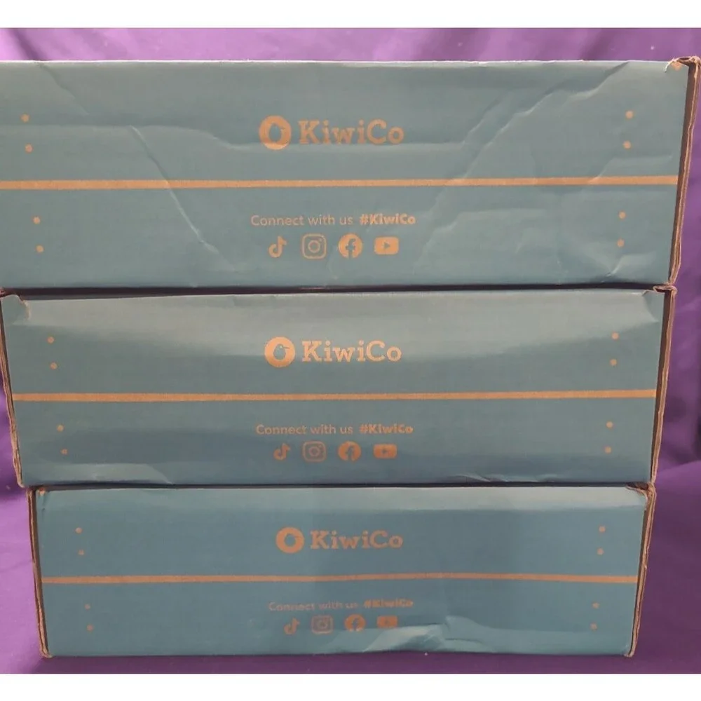 Unbranded kiwico world